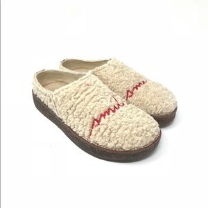 ED by Ellen DeGeneres Smile Tillie Sherpa Slipper Size 9